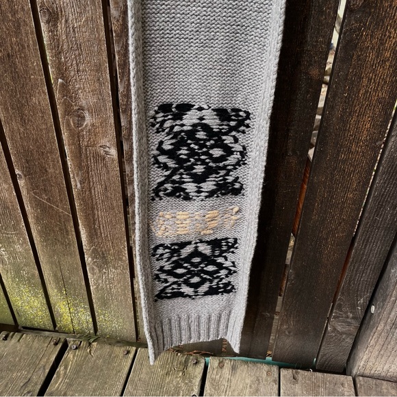 Eddie Bauer Lambswool Gray Scarf O/S - Picture 12 of 12